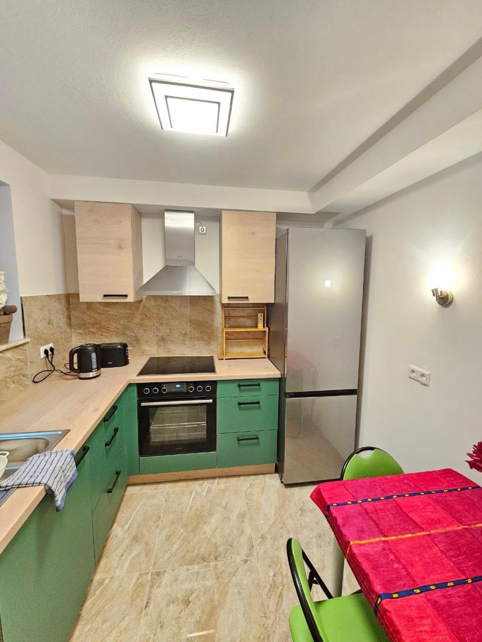 Schoene Wohnung Am Georgenberg Reutlingen Buitenkant foto